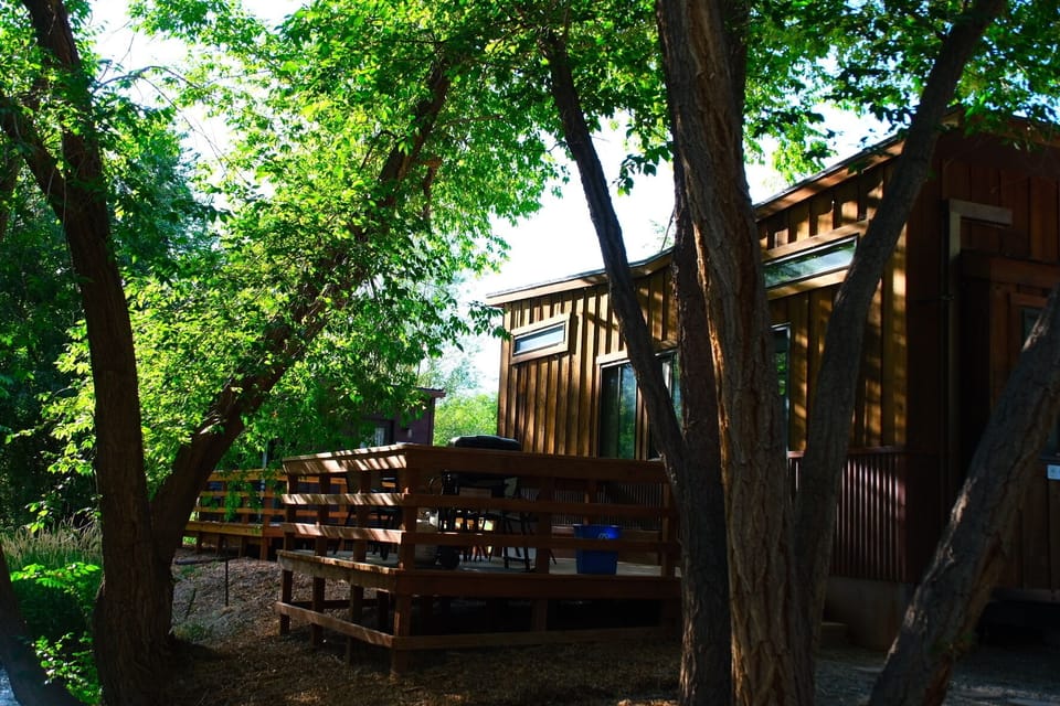 Tiny20120Exterior202