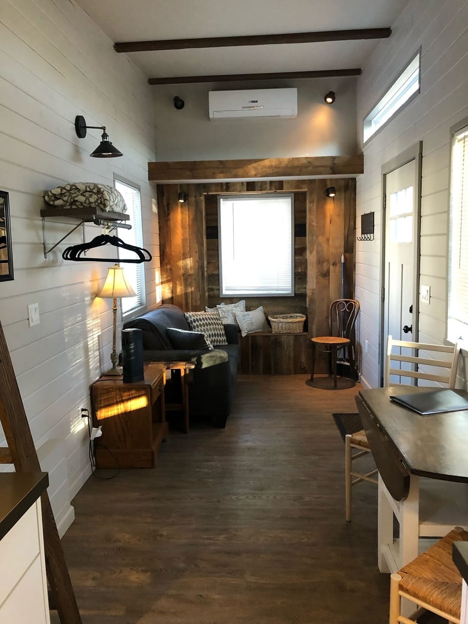 Tiny20120interior201