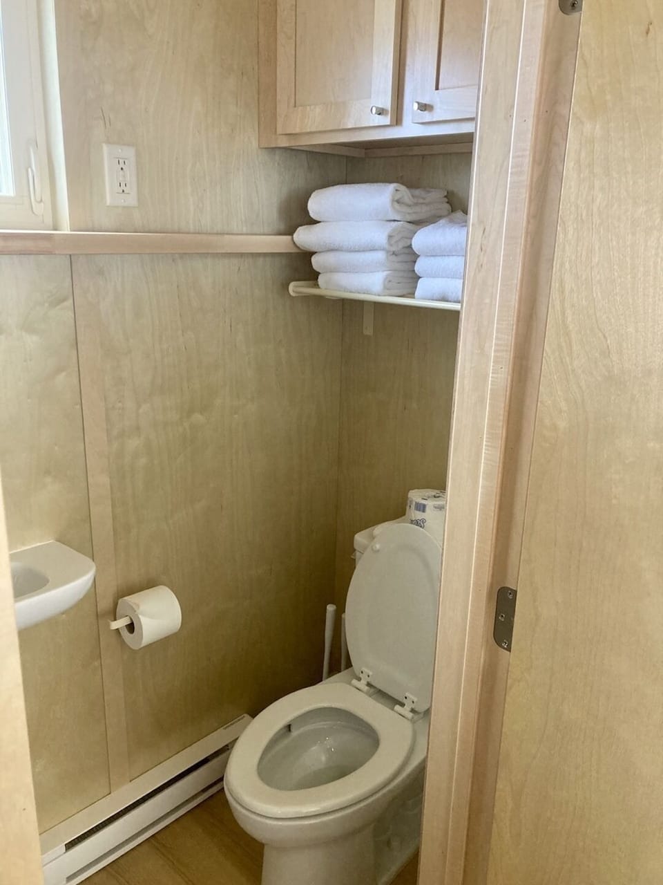 Tiny20720interior204