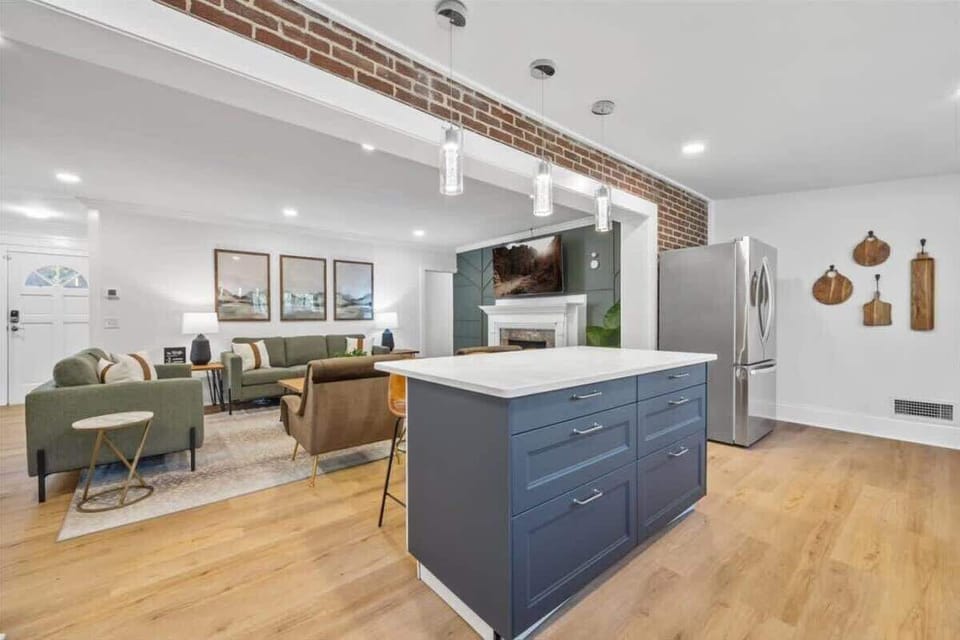 Kitchen island