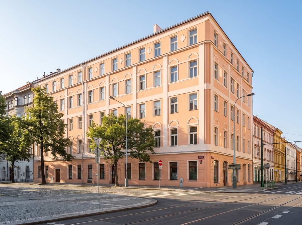 The building where is your apartment located
