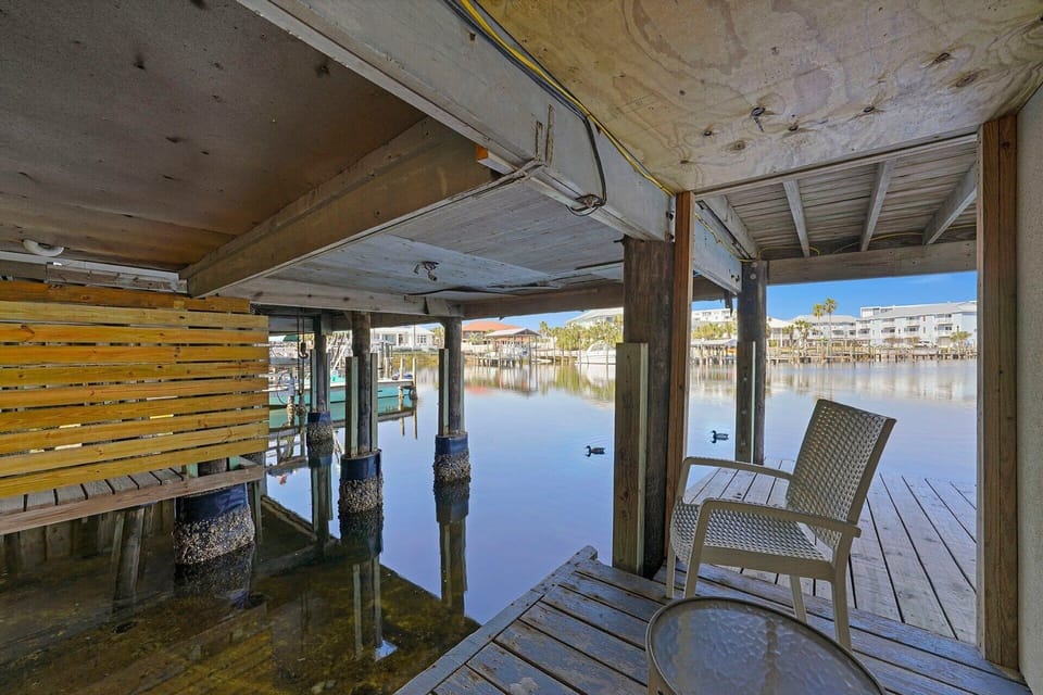The Boat House - Holiday Isle - Deck