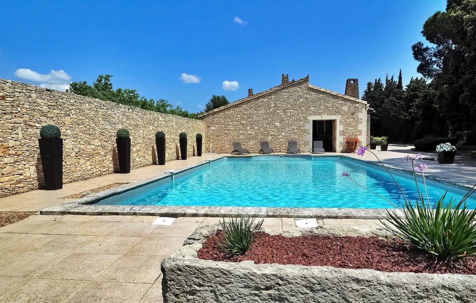 pool