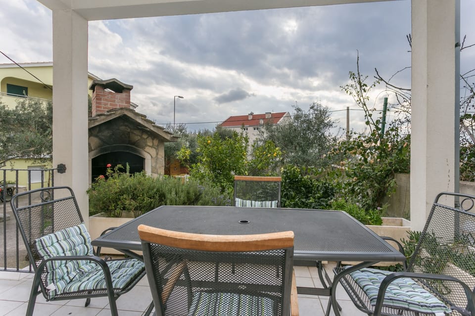 Terrace 1