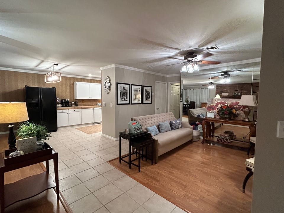 Additional Den or Seating Area off Great Room 