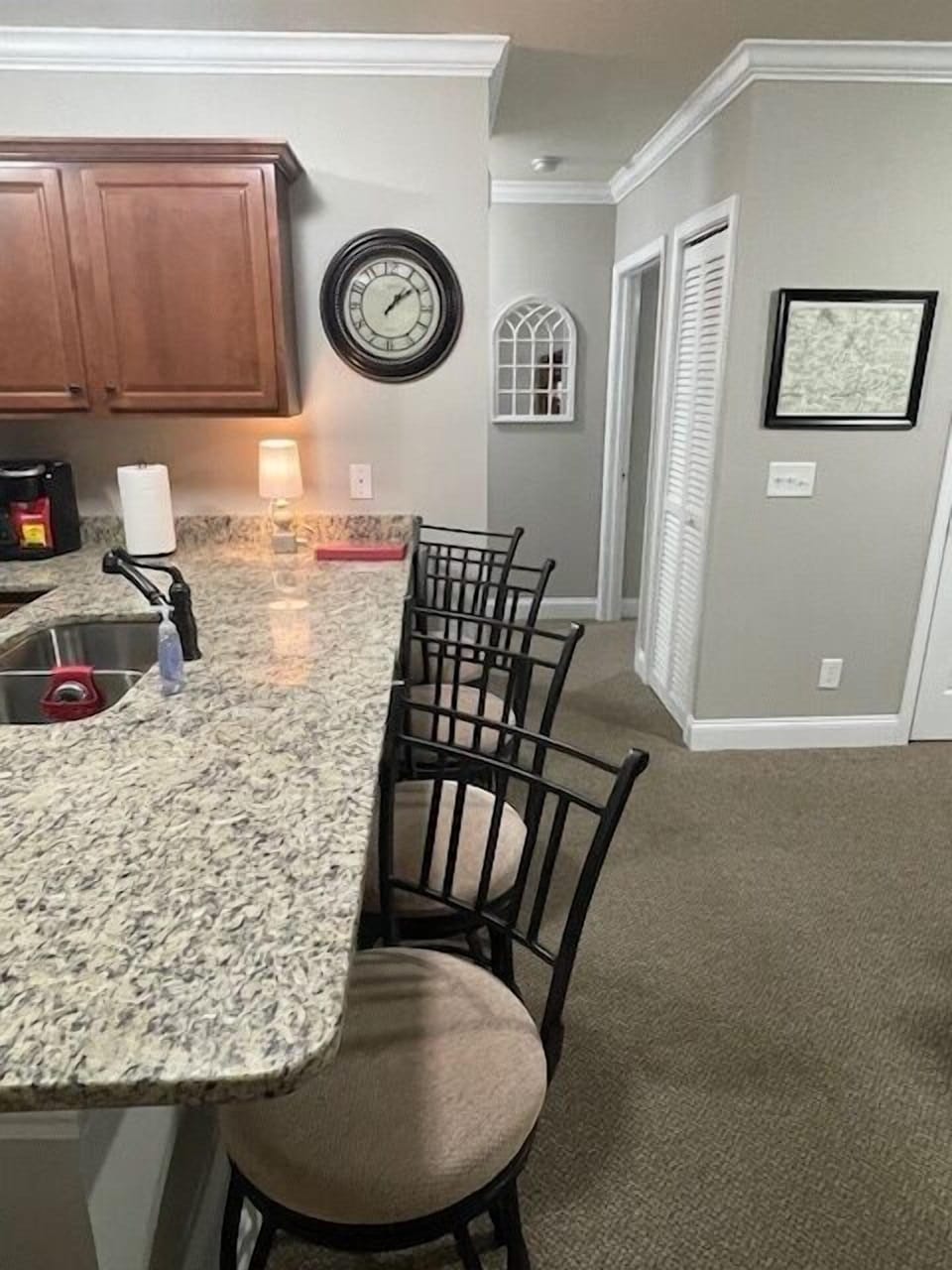 Bar Top seating