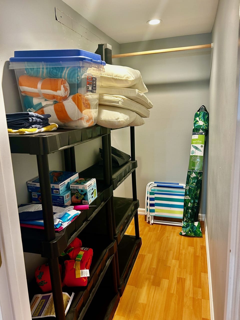 1 BR Closet