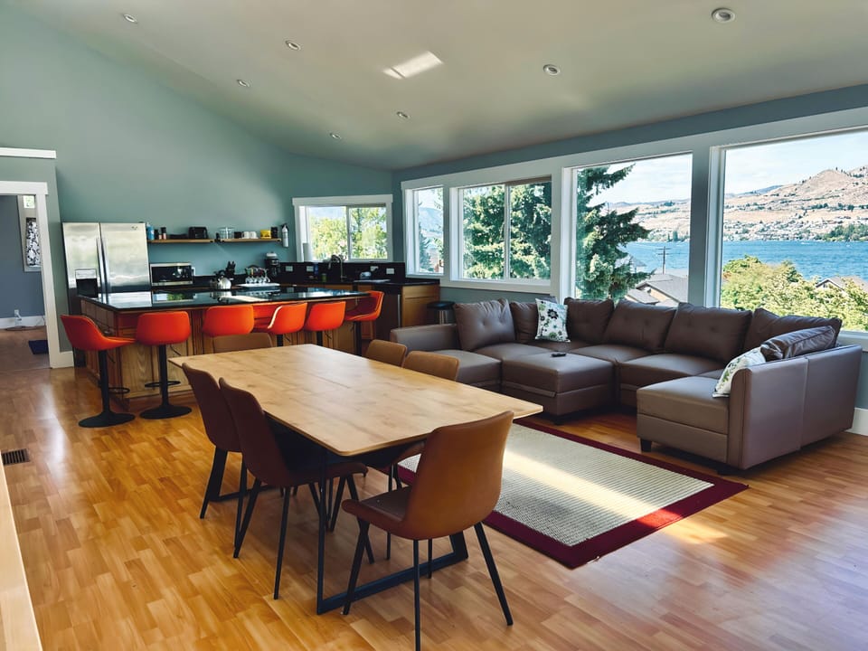 3 BR Living / Dining / Kitchen