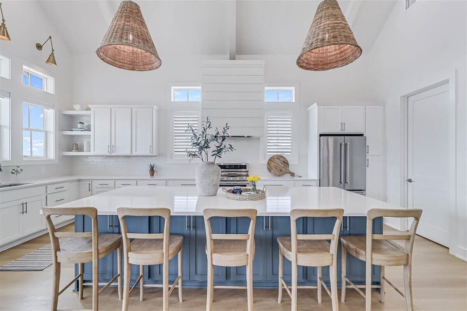 Kitchen, 2nd Floor