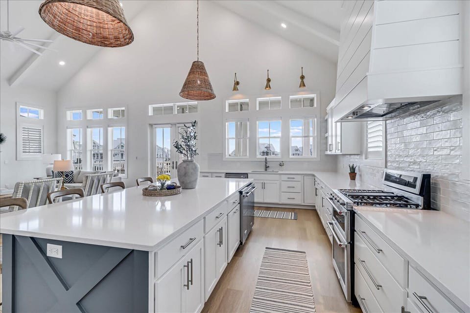 Kitchen, 2nd Floor