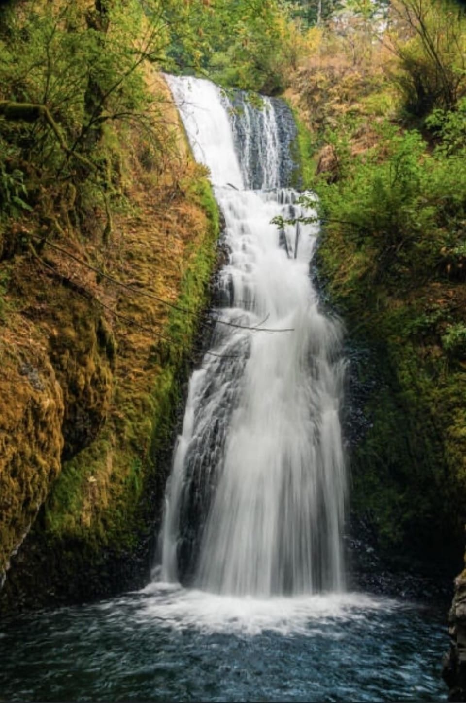 Bridal veil water fall is only 20 minutes away from this home.
