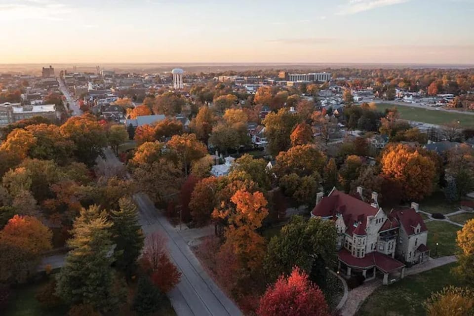 Our beautiful Maine Street.....a must to see on your visit.  