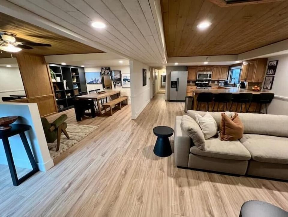 Main room w/ open floor plan: full kitchen, living room, dining room, entryway