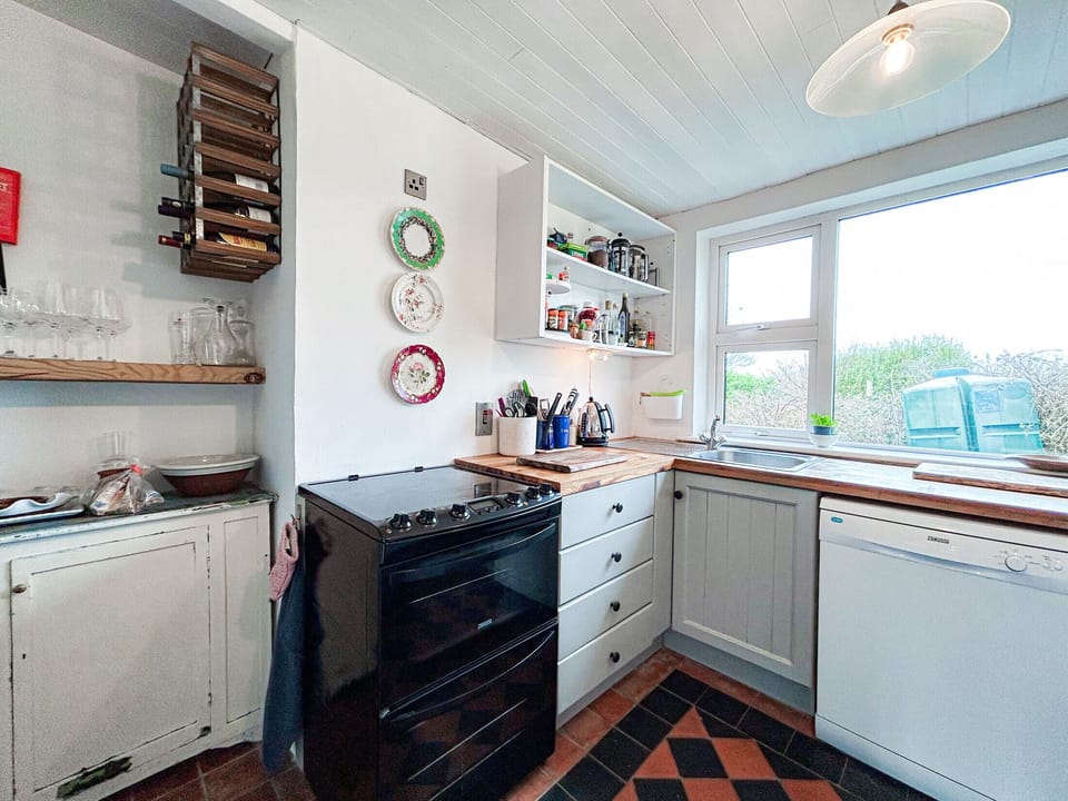 Kitchen Ballylusky Holiday Home Ballydavid County Kerry Ireland