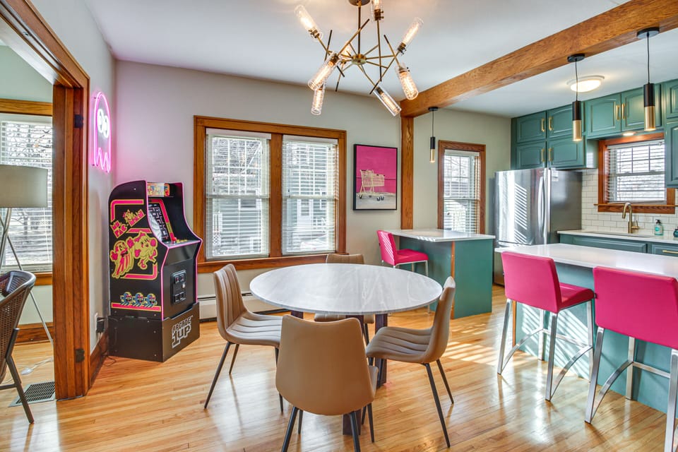 Dining Area | 1st Floor