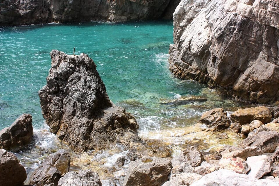 Nearby beaches