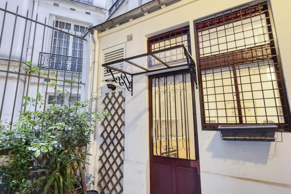 Courtyard - Entrance