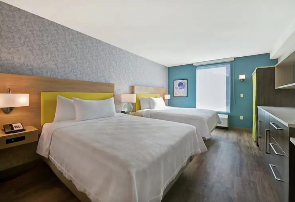 Bedroom. Interior and views may vary based on location and availability.