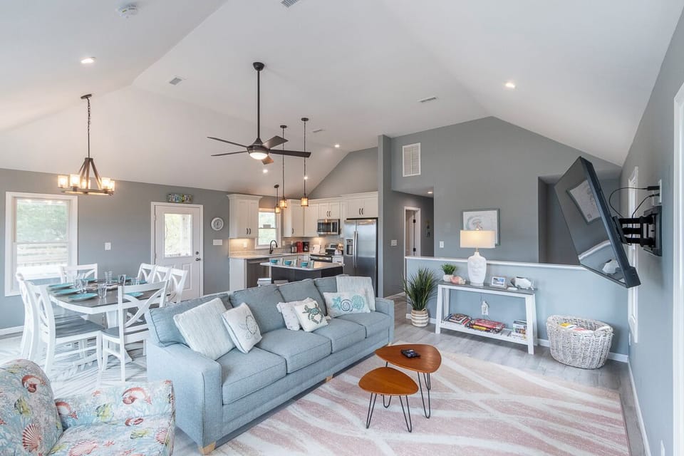 Top Level Living Area