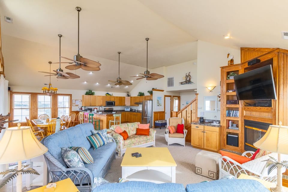 Top Level Living Area