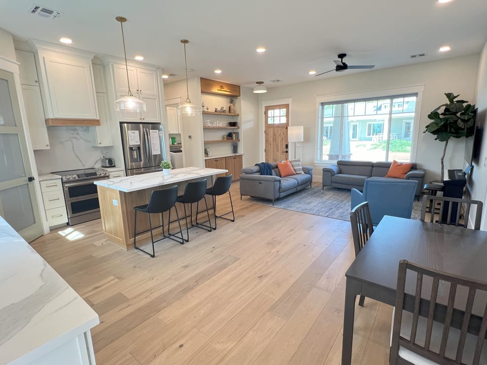 Family Room / Kitchen