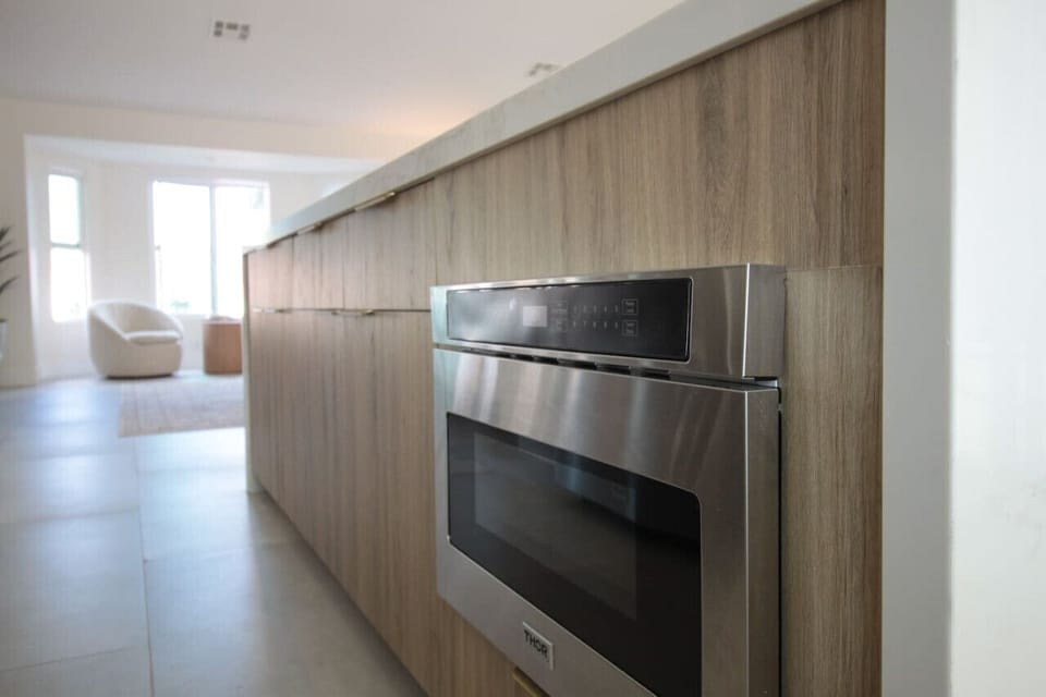 Thor Kitchen Microwave Drawer