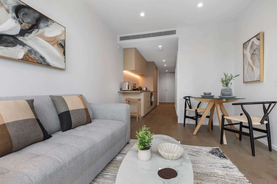 Living Room/Kitchen/Dining Area