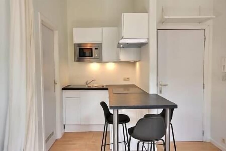 c0d2bb9c-2caa-4133-92f7-87f66036d730