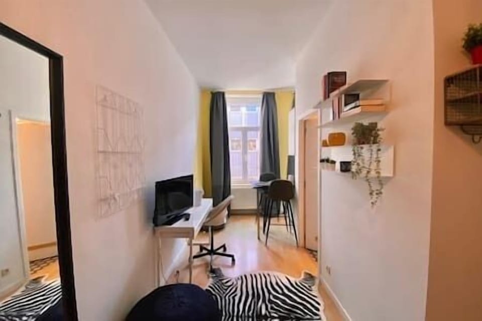 414bc187-303e-44d1-86e3-50281e664c67