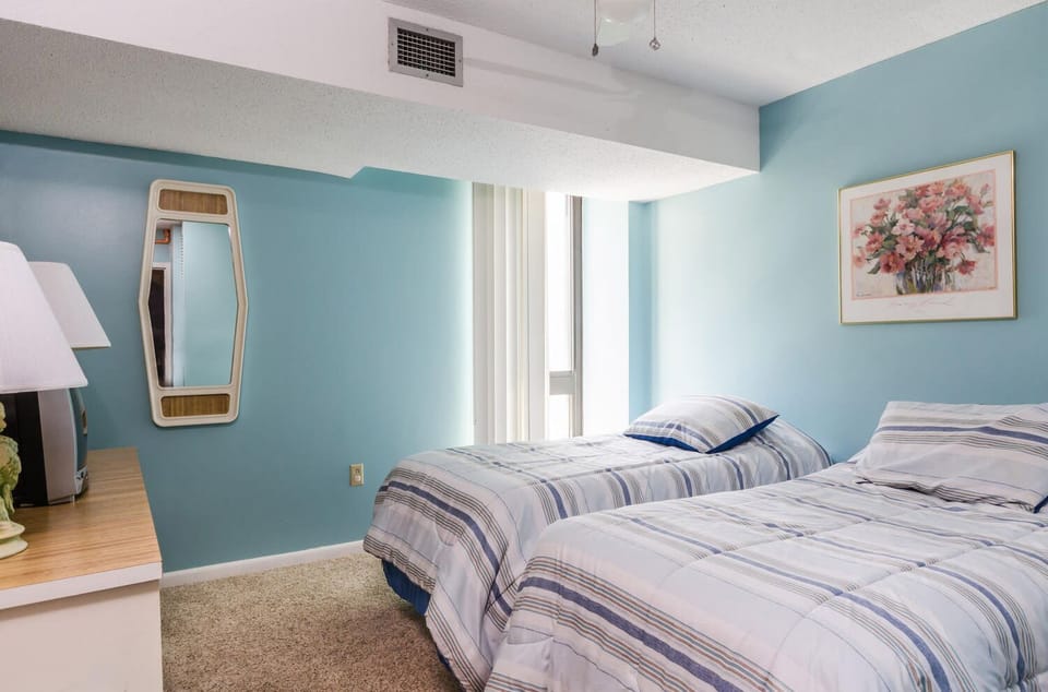 2nd Bedroom 01