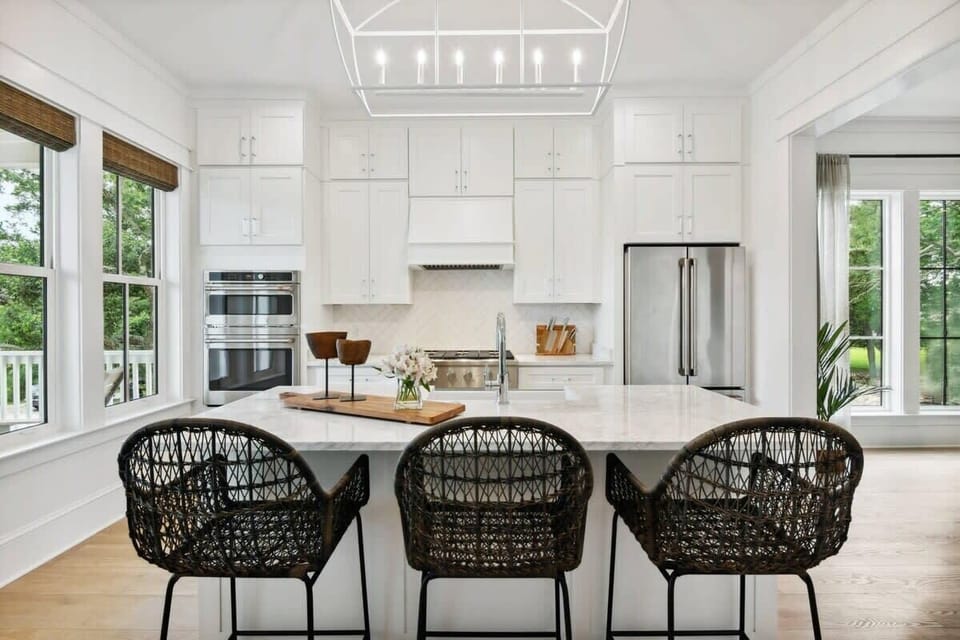 Modern Kitchen with Stainless Steel Appliances & Bar Seating