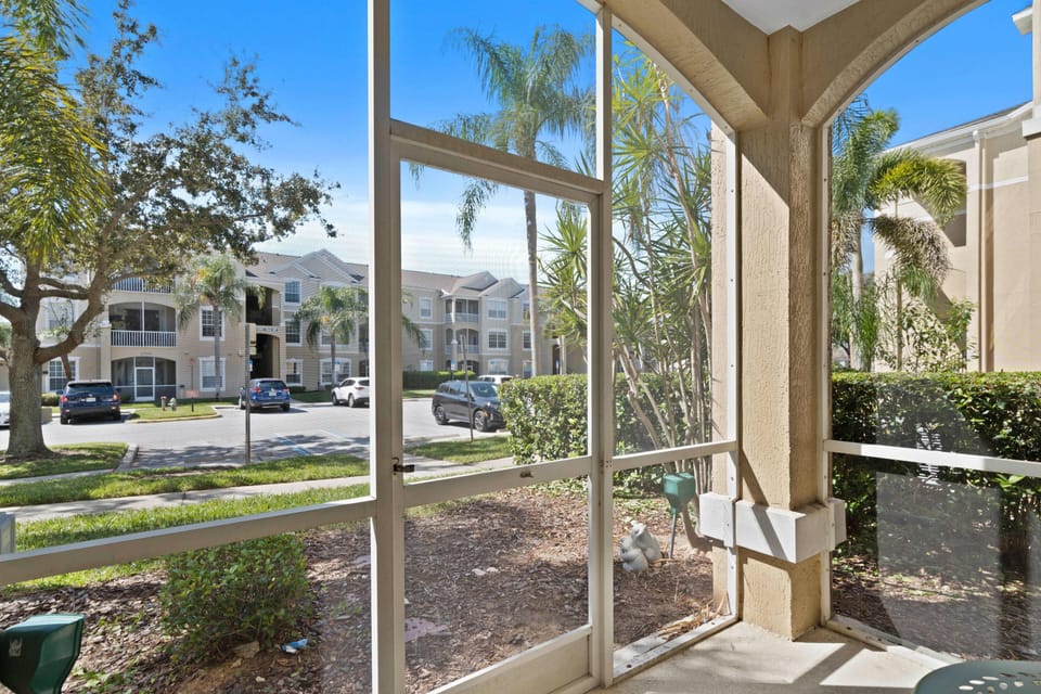 Outdoor - Balcony