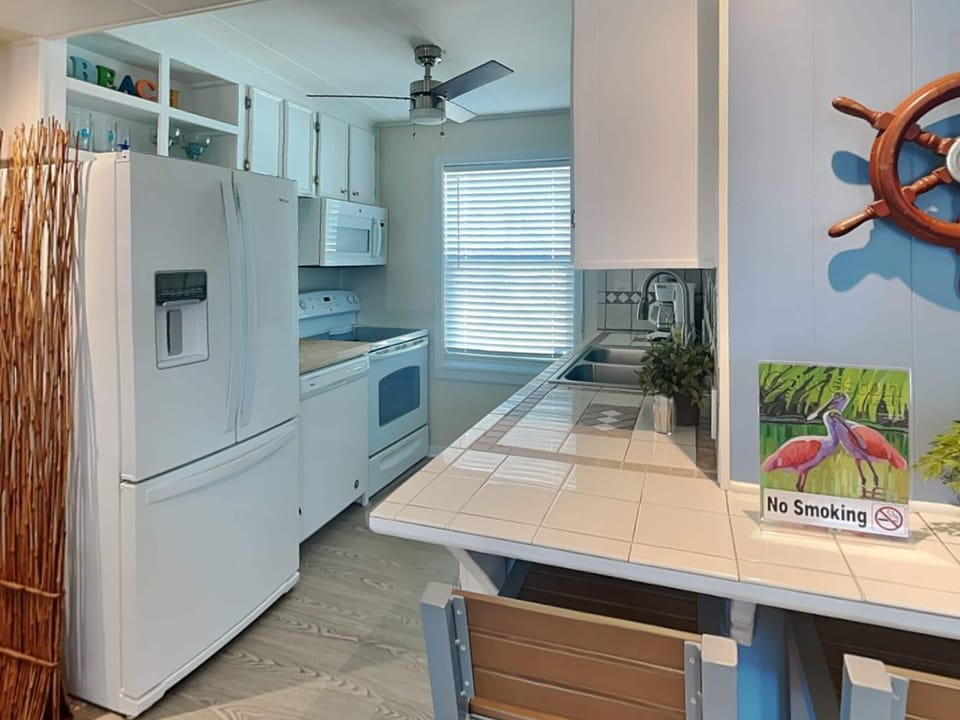 Kitchen- Breakfast  Table