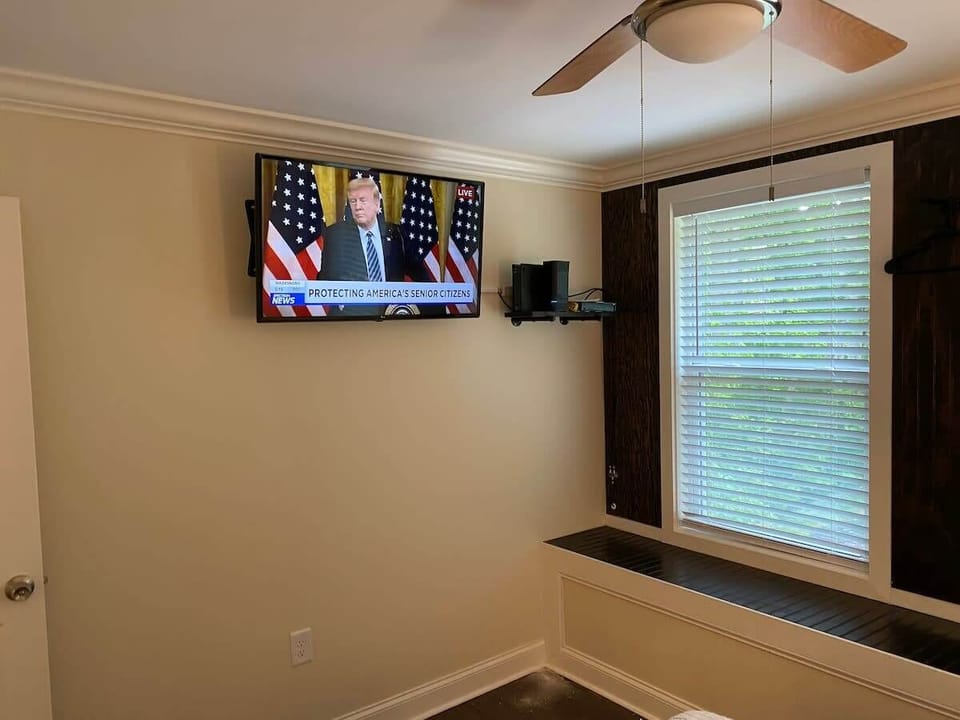 Upstairs Bedroom #1