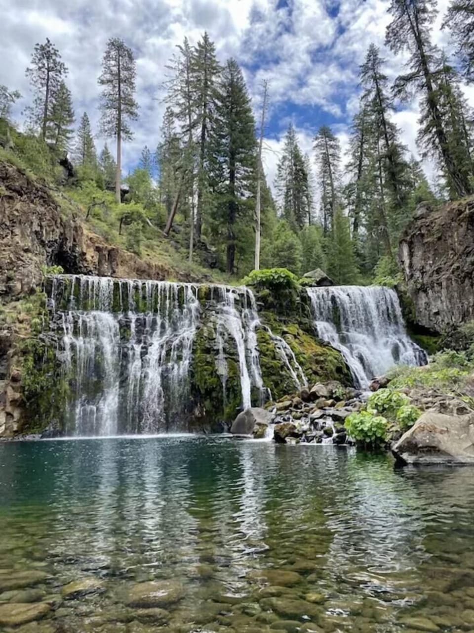 Over 5 awesome waterfalls within a 20-90 minute drive. Don't wait!