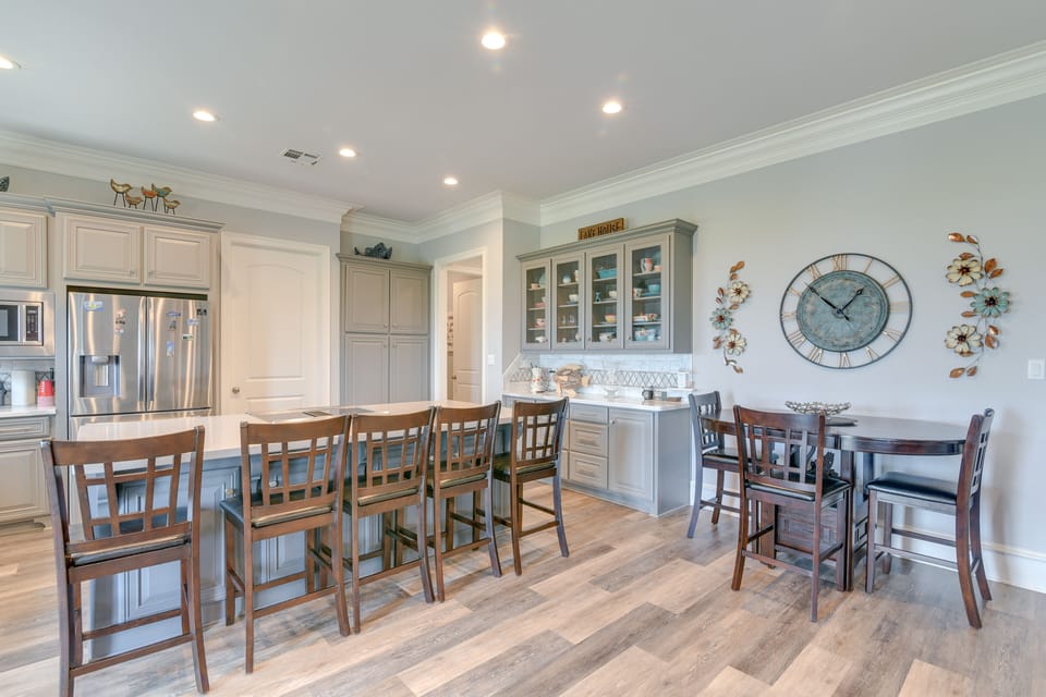 Dining Table | Main Floor | Dishware & Flatware