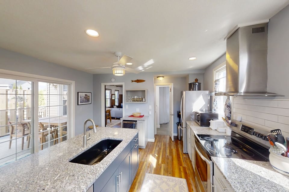 Alternate view of kitchen area.