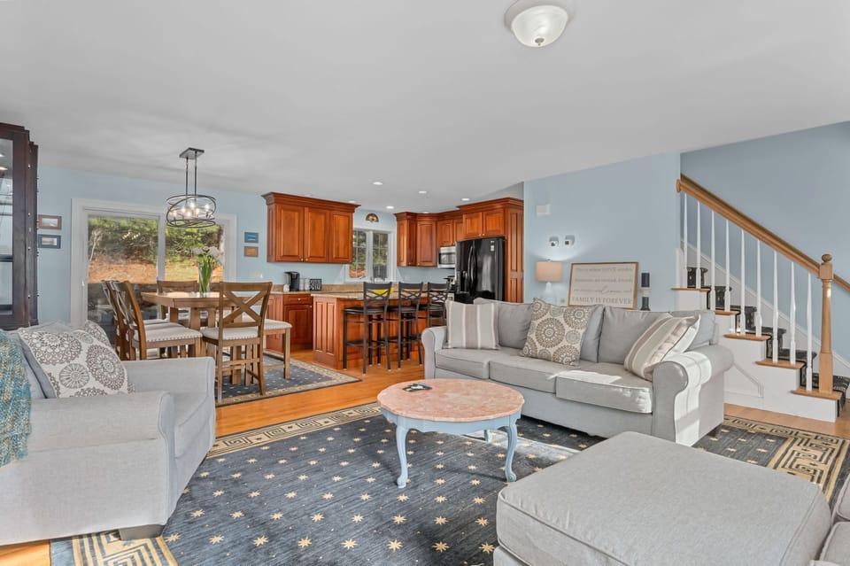 Keep the conversation going anywhere in the main living areas - 9 Alonzo Road Harwich Port Cape Cod - Don't Think Twice - NEVR