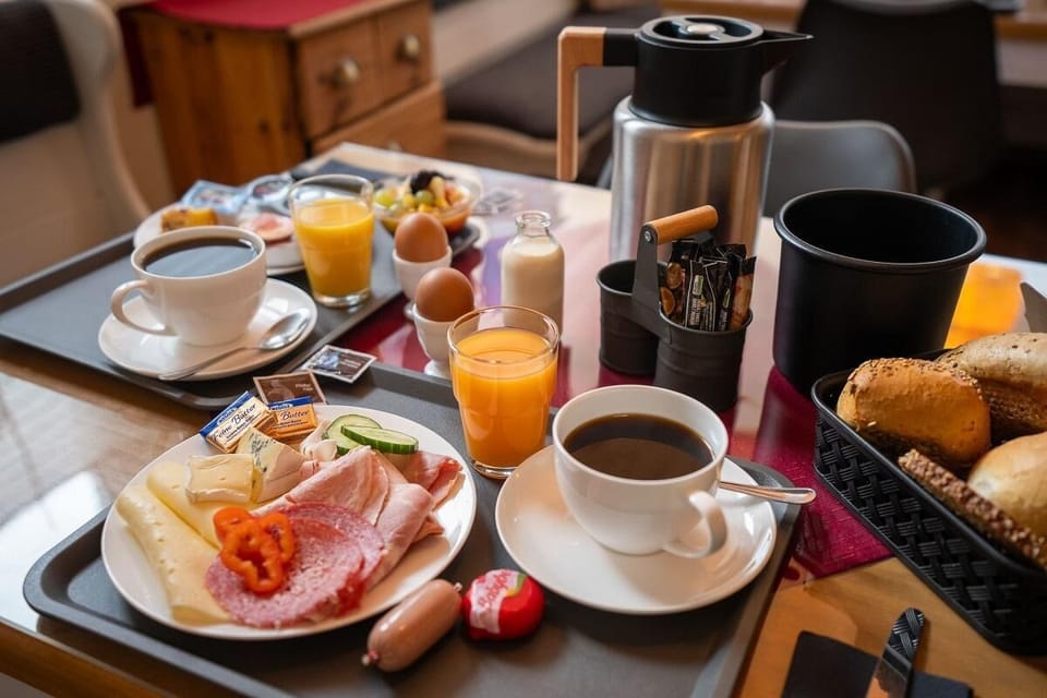 Breakfast meal