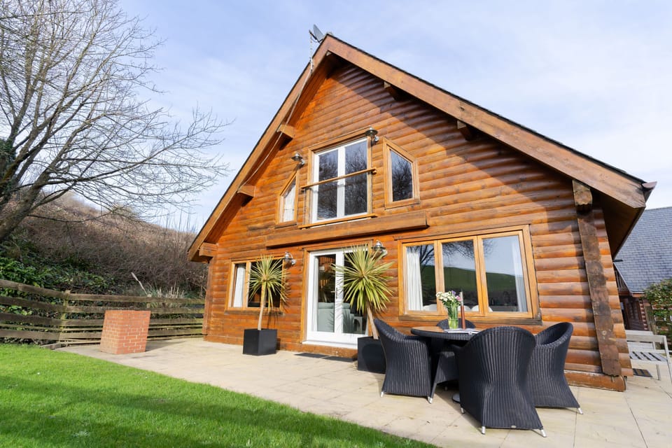 Hillview, Little Petherick, Padstow: The patio is just perfect for sun soaked afternoons, rustling up a family feast over the barbecue