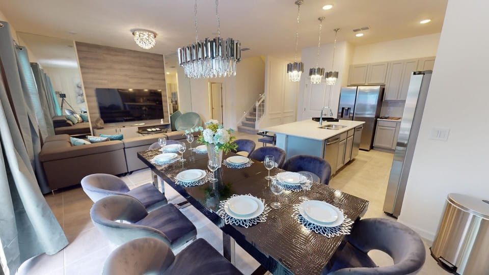 Dinning Table