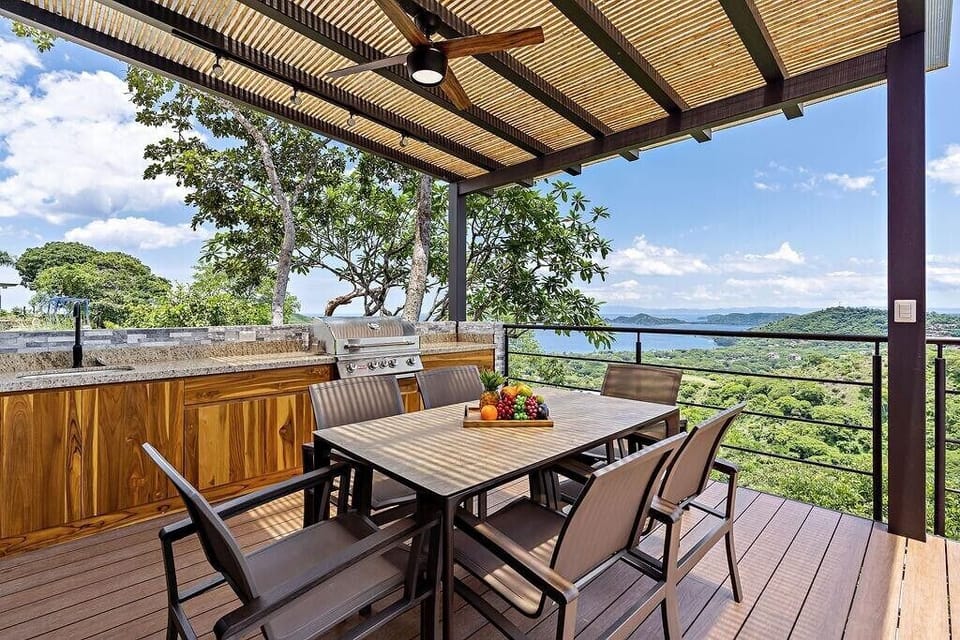 Outdoor Kitchen and Dining Area