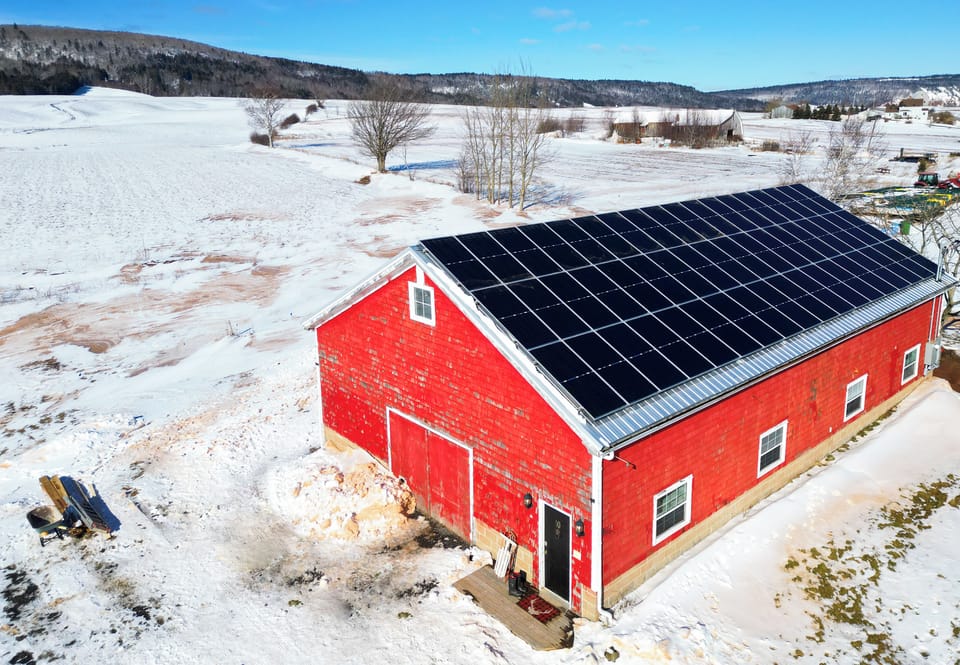 One of Canadas only net zero airbnb. Providing green energy and power.