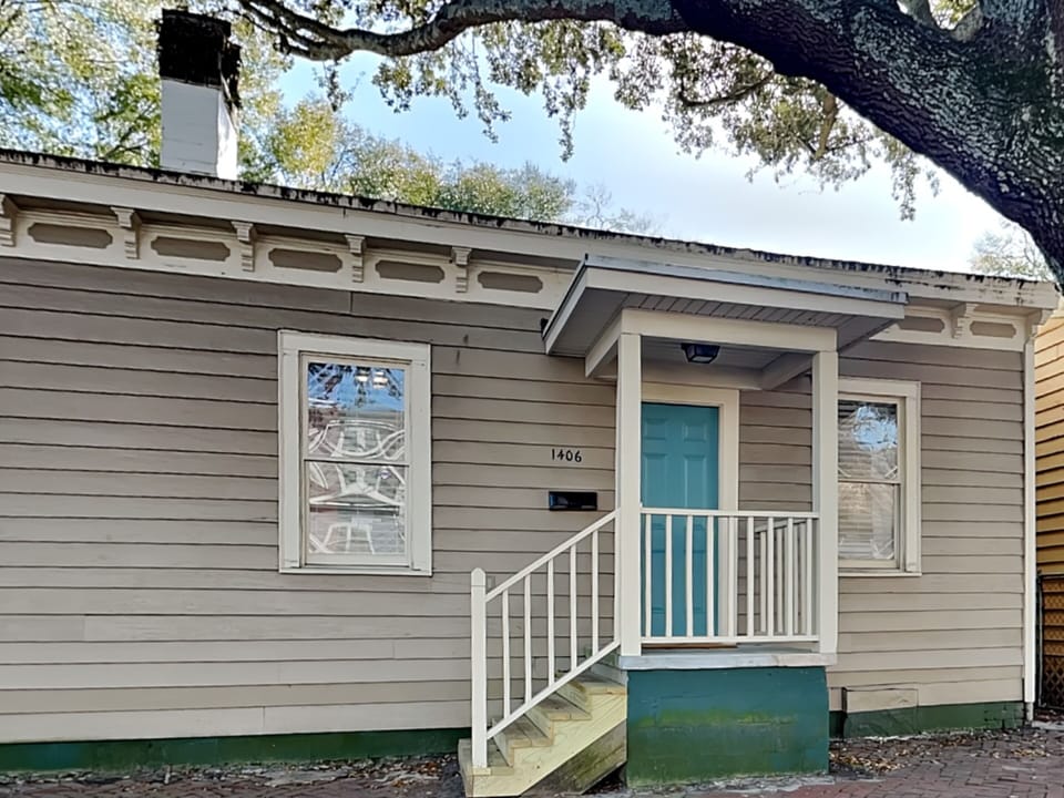 Front Exterior
