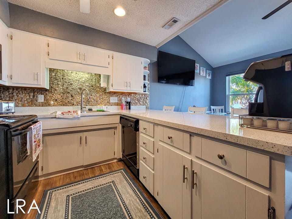 Kitchen-11