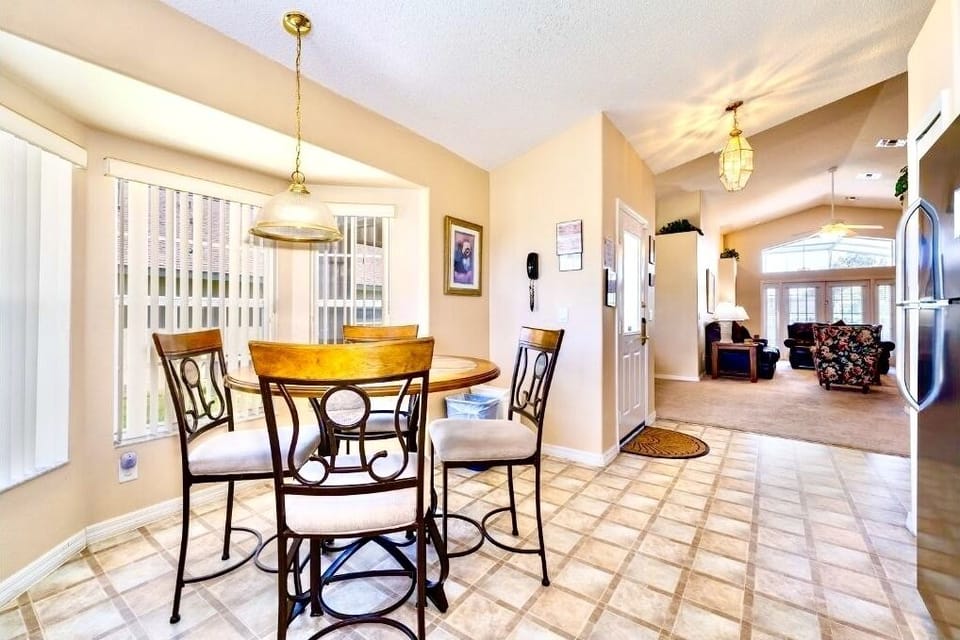 breakfast table
