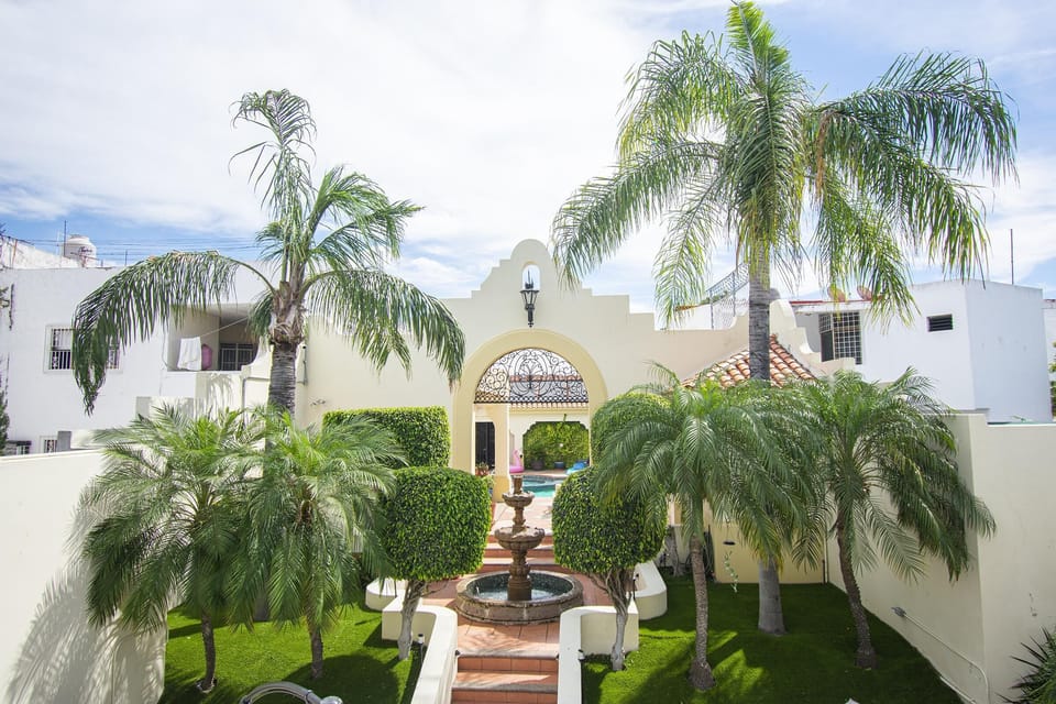 Stunning Private Grounds