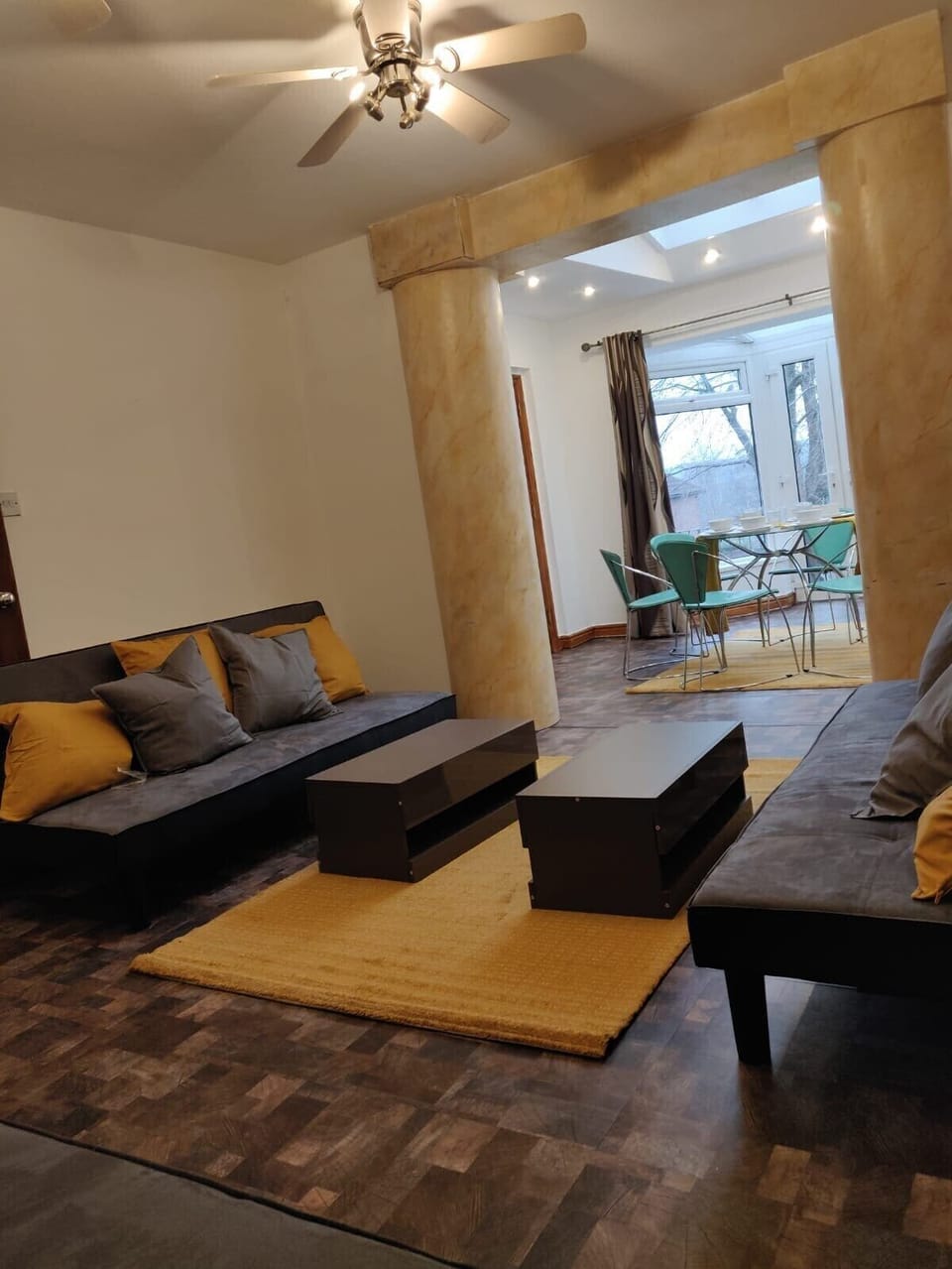 Livingroom 