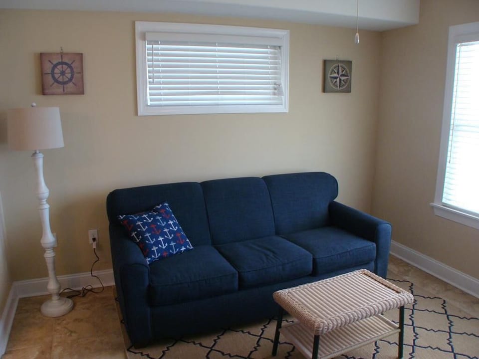 !st floor bonus room with full bath