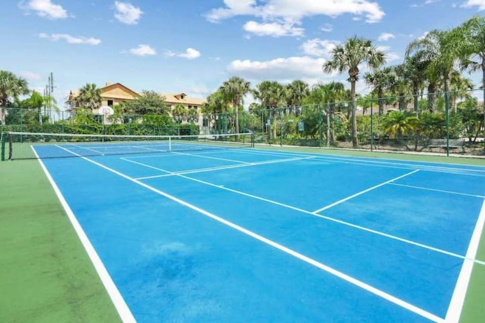 Sport court